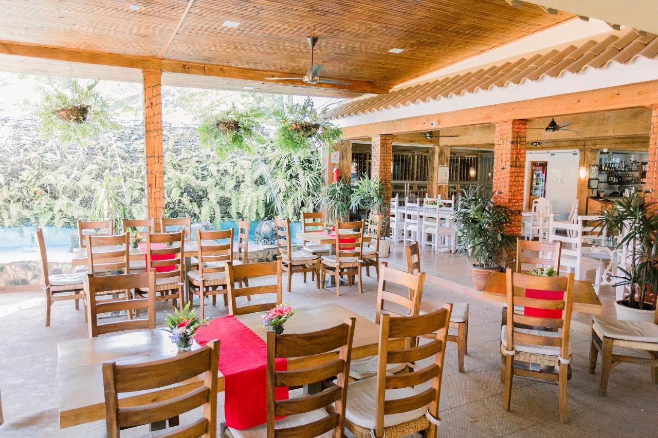 Rancho Guacamayos Hotel & Restaurantes Bonao Luaran gambar