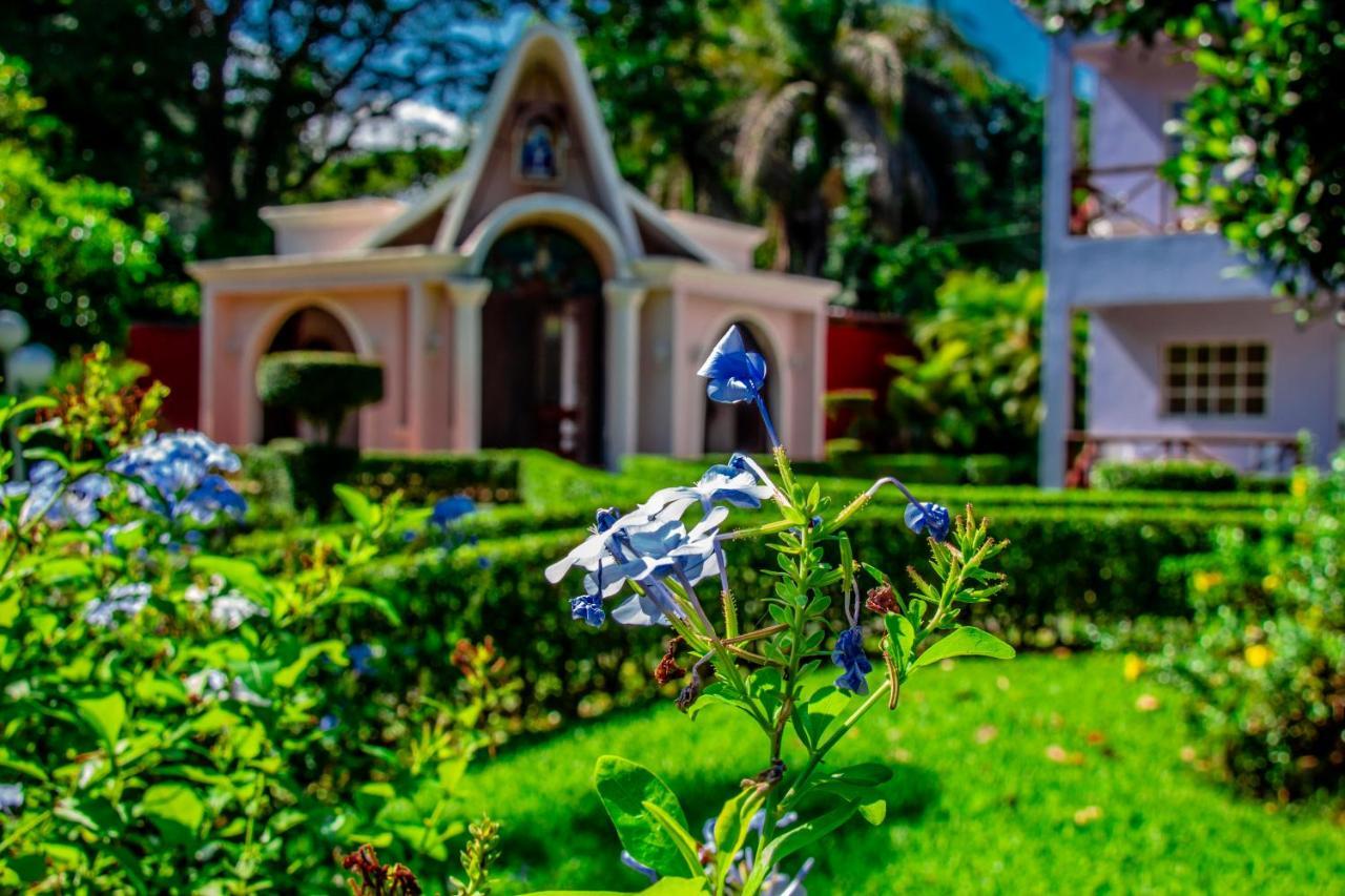 Rancho Guacamayos Hotel & Restaurantes Bonao Luaran gambar