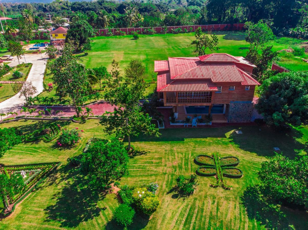 Rancho Guacamayos Hotel & Restaurantes Bonao Luaran gambar